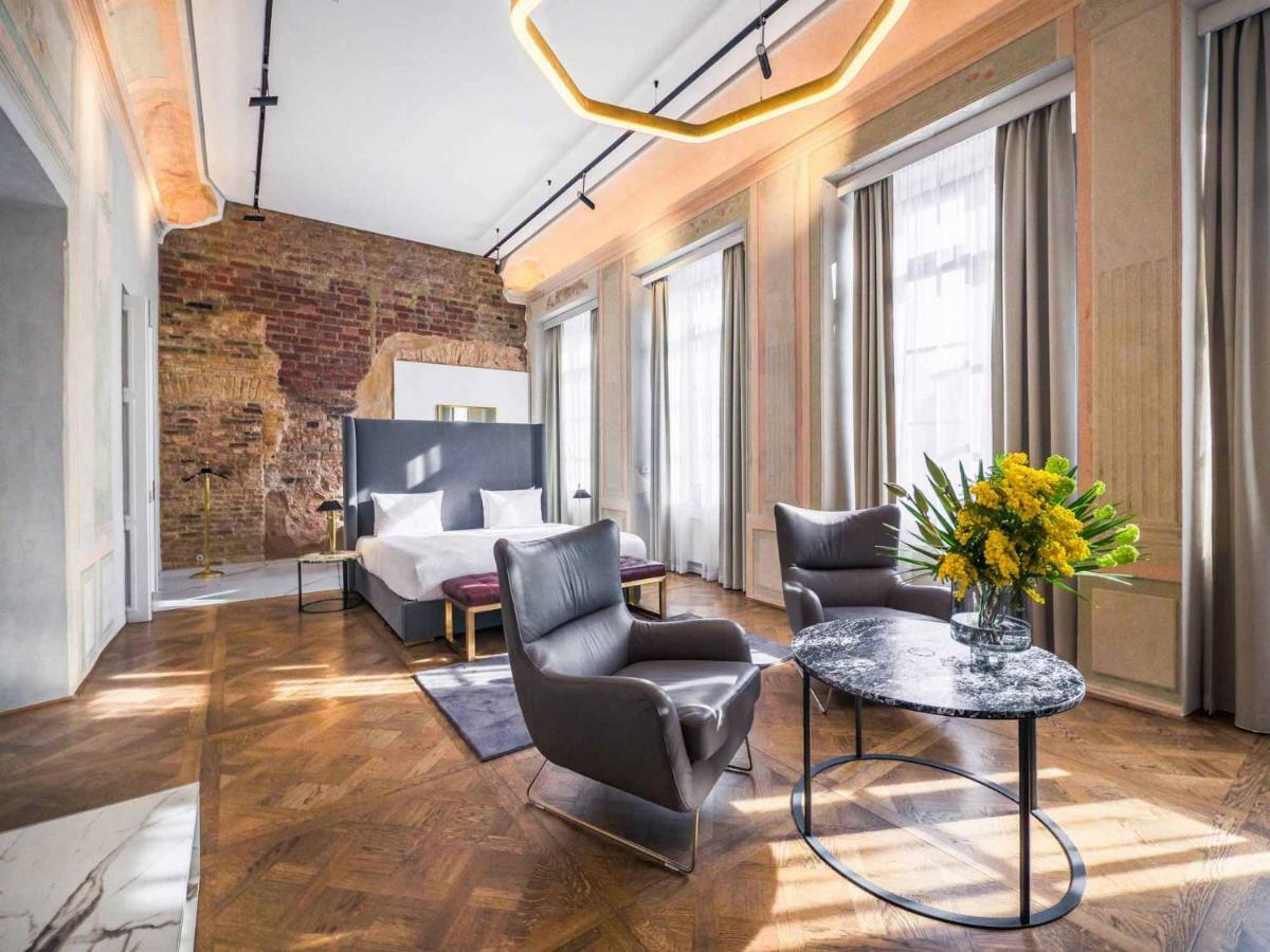 Hotel Pacai, Vilnius, A Member Of Design Hotels Εξωτερικό φωτογραφία A suite at the hotel