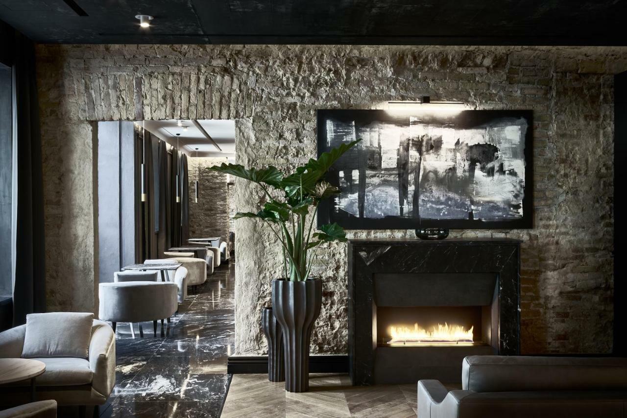 Hotel Pacai, Vilnius, A Member Of Design Hotels Εξωτερικό φωτογραφία Restaurant 1728