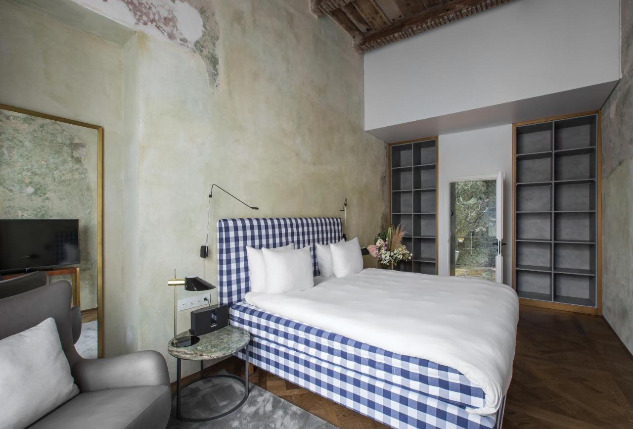 Hotel Pacai, Vilnius, A Member Of Design Hotels Εξωτερικό φωτογραφία A Hästens bed
