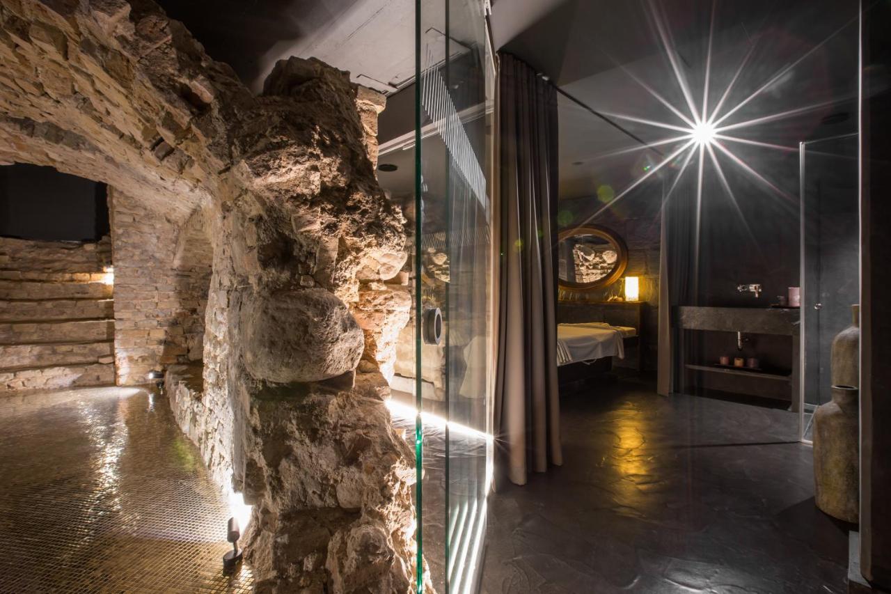 Hotel Pacai, Vilnius, A Member Of Design Hotels Εξωτερικό φωτογραφία The hotel's spa